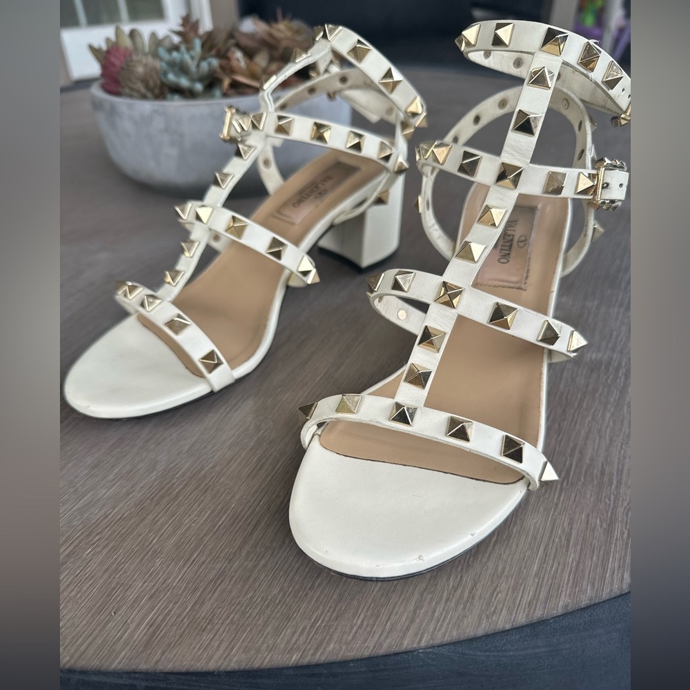 SOLD Valentino Heels